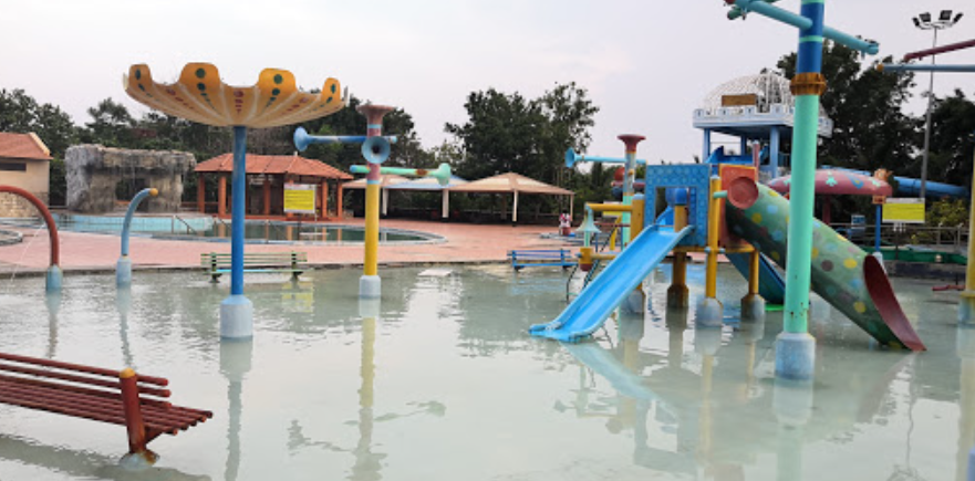 Maharaja Theme Park, Neelambur, Tamil Nadu, India